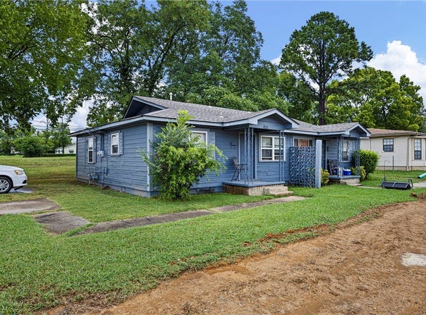 820 & 822 Pine Street, Conway, AR 72032