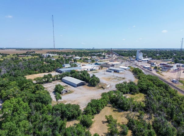 201 Simpson St, Pratt, KS 67124