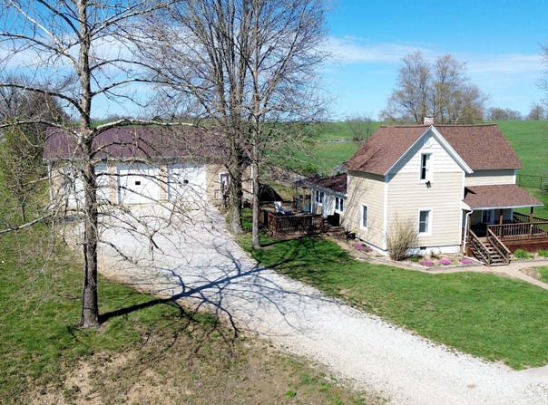 8650 State Road BB, New Bloomfield, MO 65063