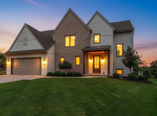 401 JERELYN Court, COMBINED LOCKS, WI 54113