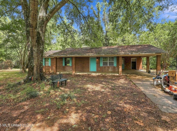 4029 NW Athens Trail, Wesson, MS 39191