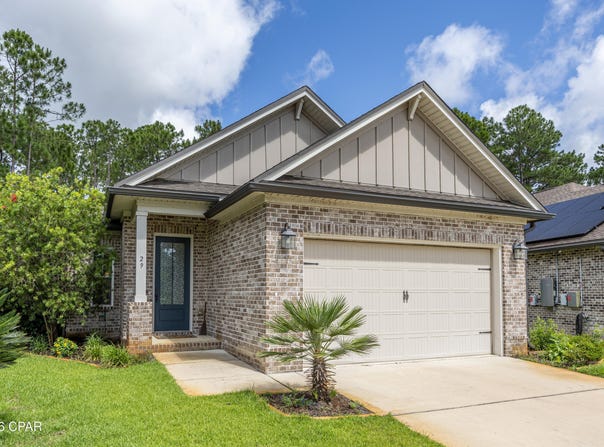 29 Pintail Boulevard, Freeport, FL 32439