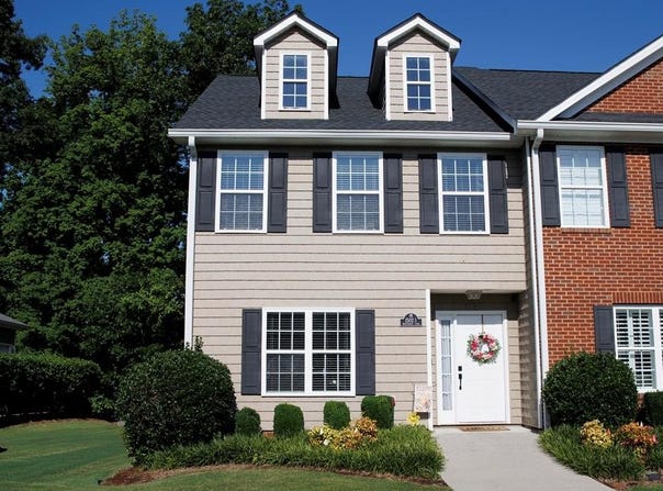 1502 Bentgrass Lane, DALTON, GA 30721