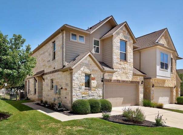 2105 Town Centre Dr, Round Rock, TX 78664