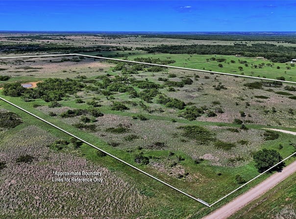 Carpenter Road, Nocona, TX 76255