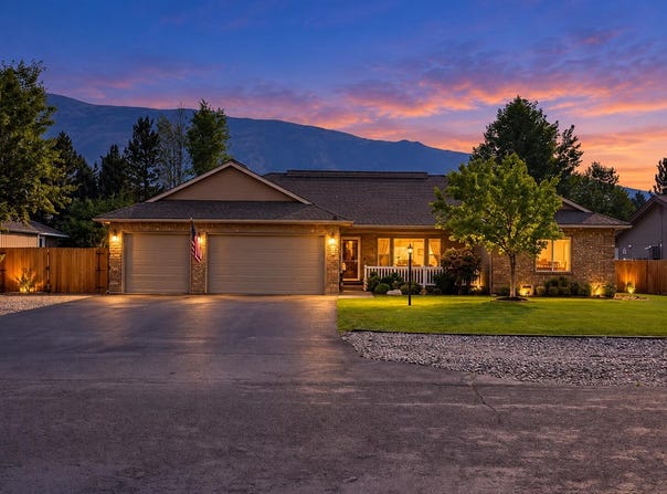 261 Melrose St, Bellevue, ID 83313