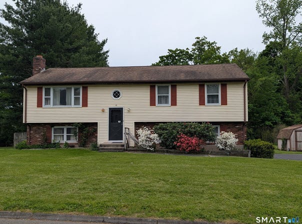 12 Sunrise Terrace, Plainville, CT 06062