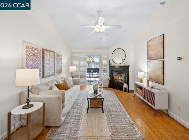 2530 Oak Rd, Walnut Creek, CA 94597