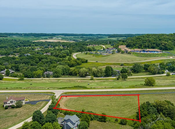 29 Augusta Drive, Galena, IL 61036