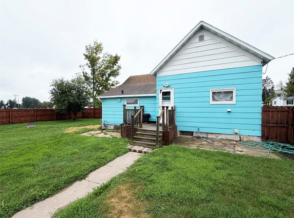 3734 N 2nd Street, Weyerhaeuser, WI 54895