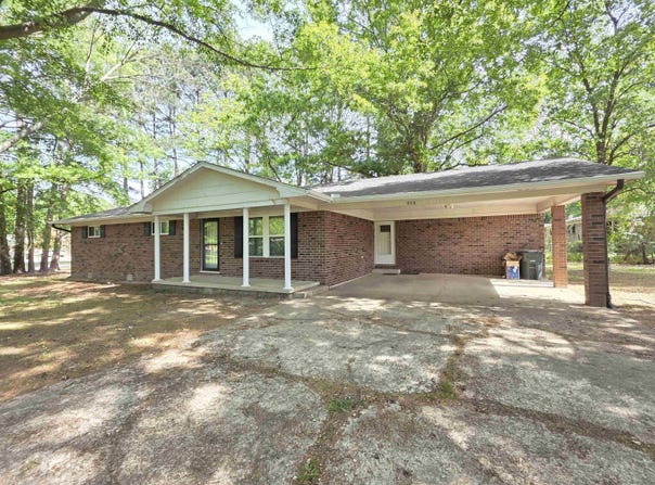 600 Walker Street, Bald Knob, AR 72010