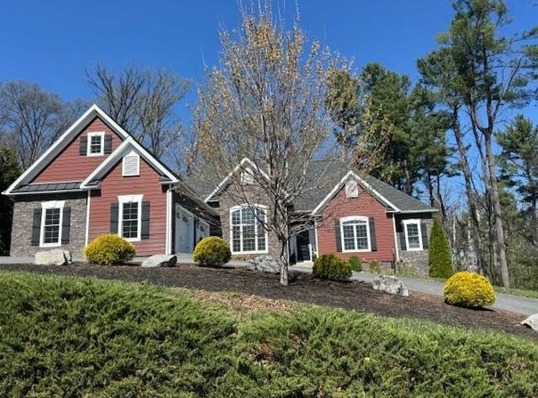 124 STEEPLECHASE DR, PENN LAIRD, VA 22846