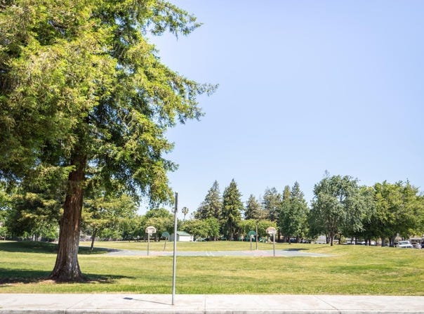 5200 Snow DR, SAN JOSE, CA 95111