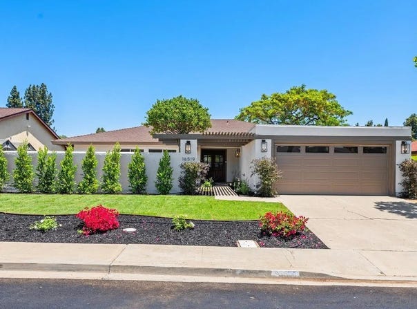 16519 Gabarda Rd., San Diego, CA 92128