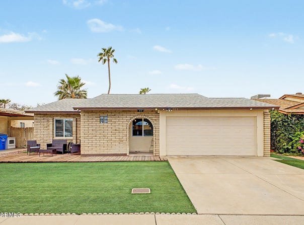 313 E SEQUOIA Drive, Phoenix, AZ 85024