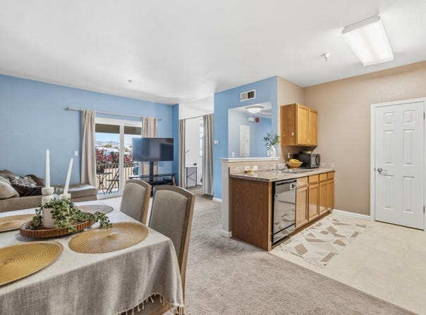 237 Pacifica BLVD 301, Watsonville, CA 95076