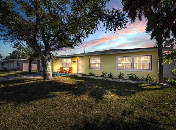 424 88TH Avenue, ST PETE BEACH, FL 33706