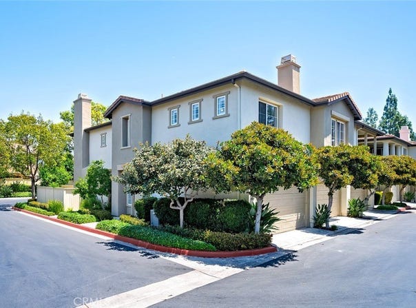 447 Ridgeway, Irvine, CA 92620