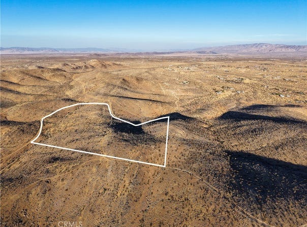Millie Ln, Landers, CA 92285