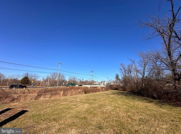 S LIMEKILN Pike, CHALFONT, PA 18914