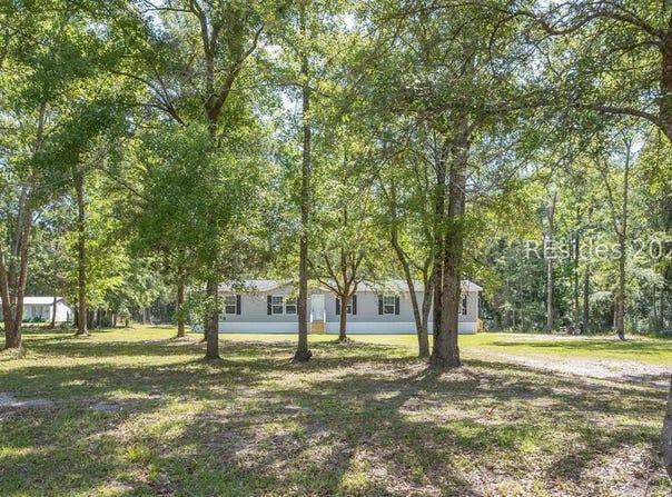 293 Meredith Road, Ridgeland, SC 29936