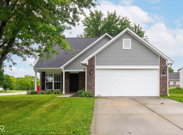 6477 Oyster Key Lane, Plainfield, IN 46168