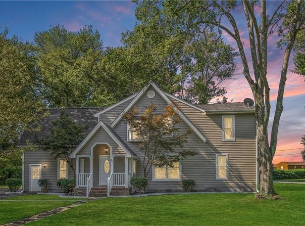 36 W Lamington Road, Hampton, VA 23669