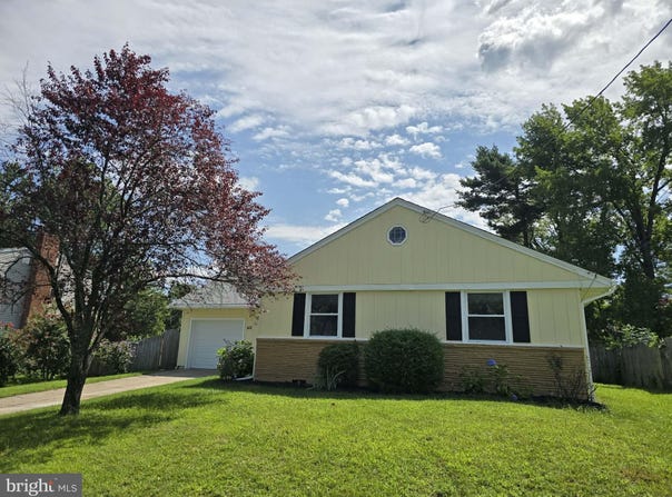 412 SARATOGA Drive, CHERRY HILL, NJ 08002