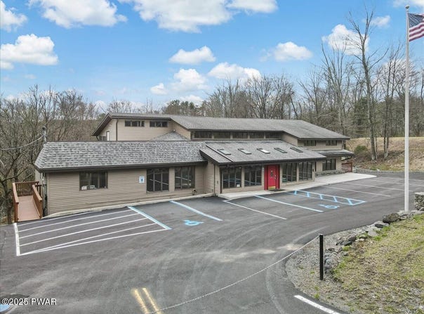 220 Silver Lake Road, Dingmans Ferry, PA 18328