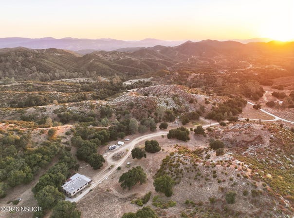 5885 Lion Ridge Road, Creston, CA 93432