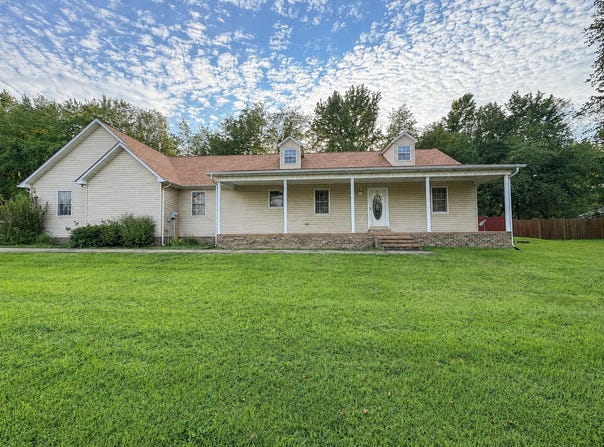 2805 Juniper Drive, Metropolis, IL 62960