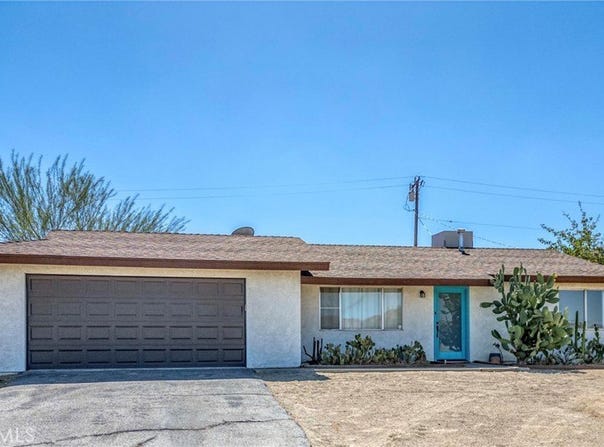 61607 Granada Dr, Joshua Tree, CA 92252
