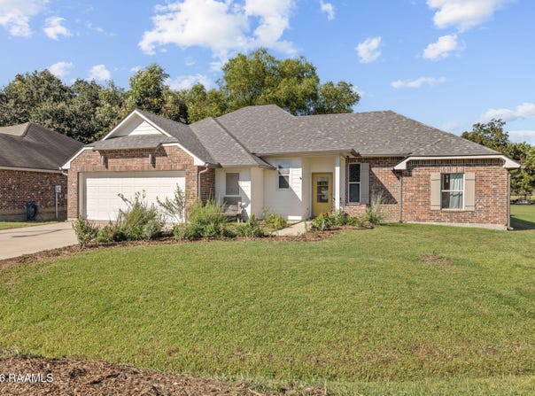 327 Stoneridge Drive, Duson, LA 70529