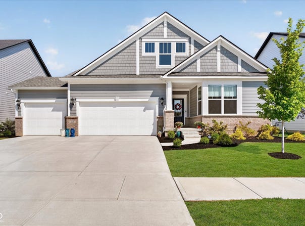 128 Creststone Boulevard, Westfield, IN 46074
