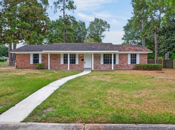 224 Maplewood Drive, Lufkin, TX 75901