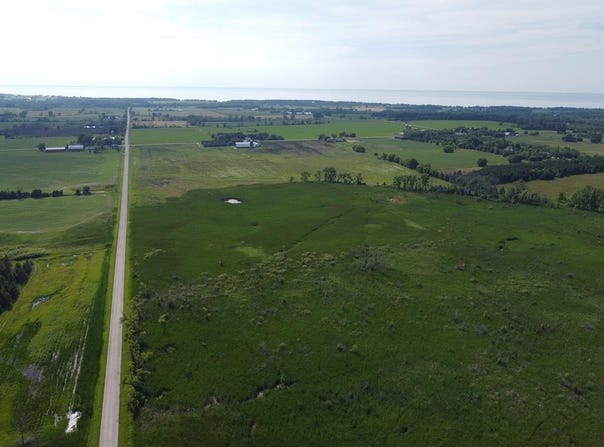 Lovers Ln, Brussels, WI 54202