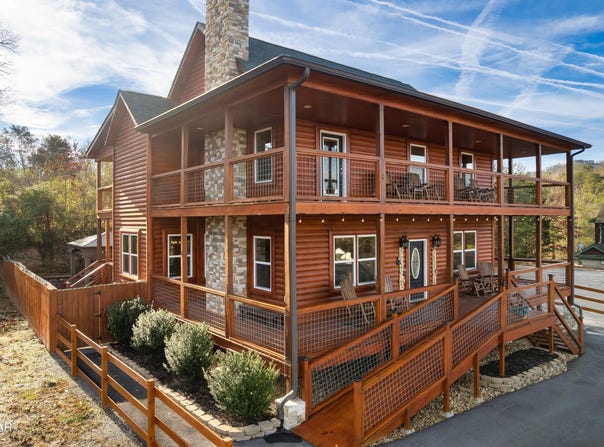2822 Seth Road, Pigeon Forge, TN 37863