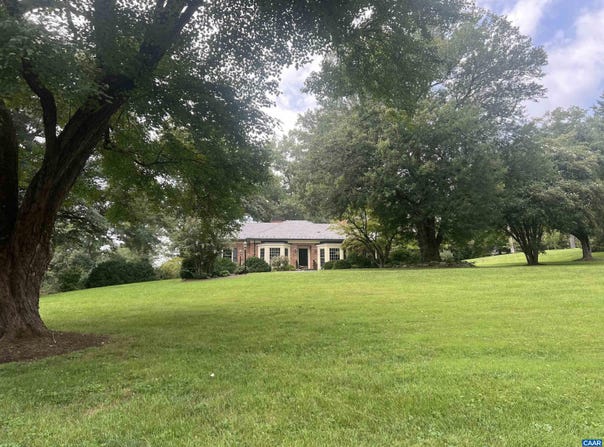 42 OLD FARM RD, CHARLOTTESVILLE, VA 22903