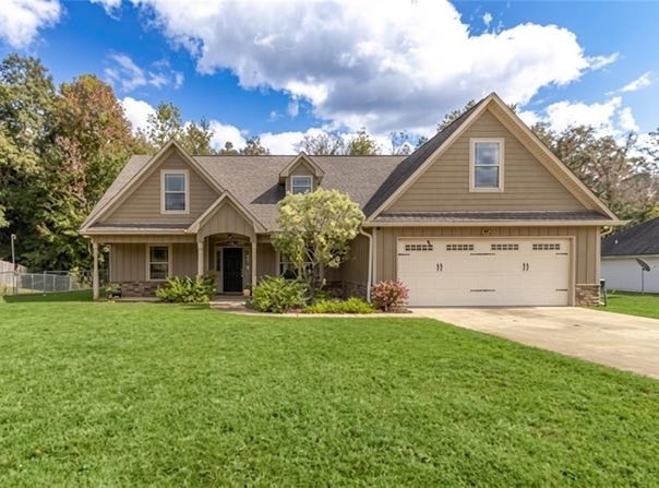 15 Isbell Road, Fort Mitchell, AL 36856