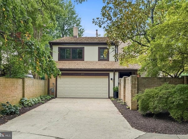 6313 SWORDS Way, BETHESDA, MD 20817