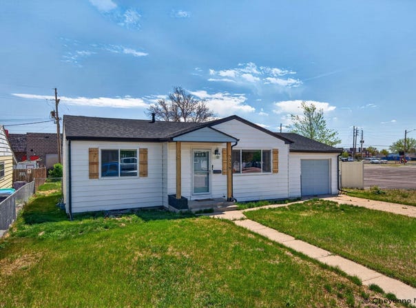 3319 BIRCH PL, Cheyenne, WY 82001