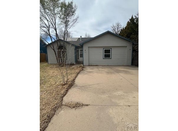 709 S 15th St, Rocky Ford, CO 81067