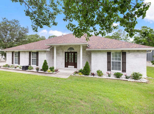 449 Ruckel Drive, Niceville, FL 32578