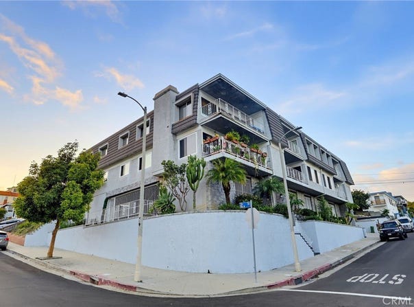 3027 S Peck Ave, San Pedro, CA 90731