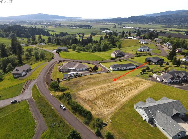 110 Skyview Rd, Tillamook, OR 97141