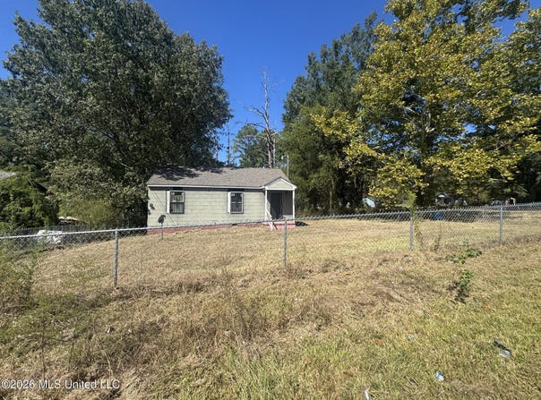 2885 Arbor Hills Drive, Jackson, MS 39212