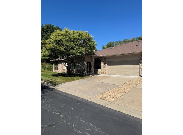4141 Arbor Lane, Eagan, MN 55122