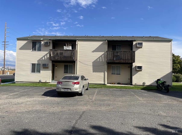 20 SW 7th Ave, Meridian, ID 83642
