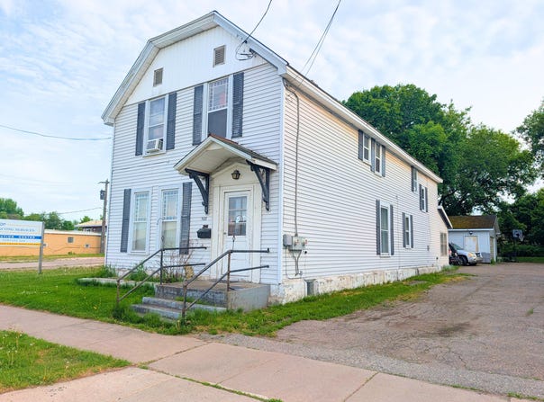 508 E Portage Ave, Sault Ste Marie, MI 49783