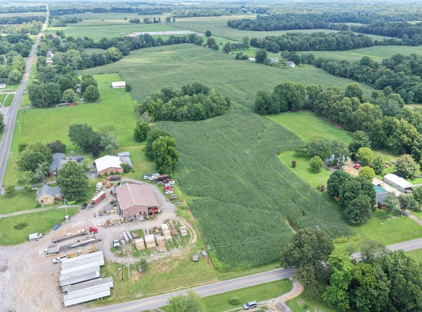 Luther Road, Mayfield, KY 42066